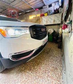 GMC Acadia